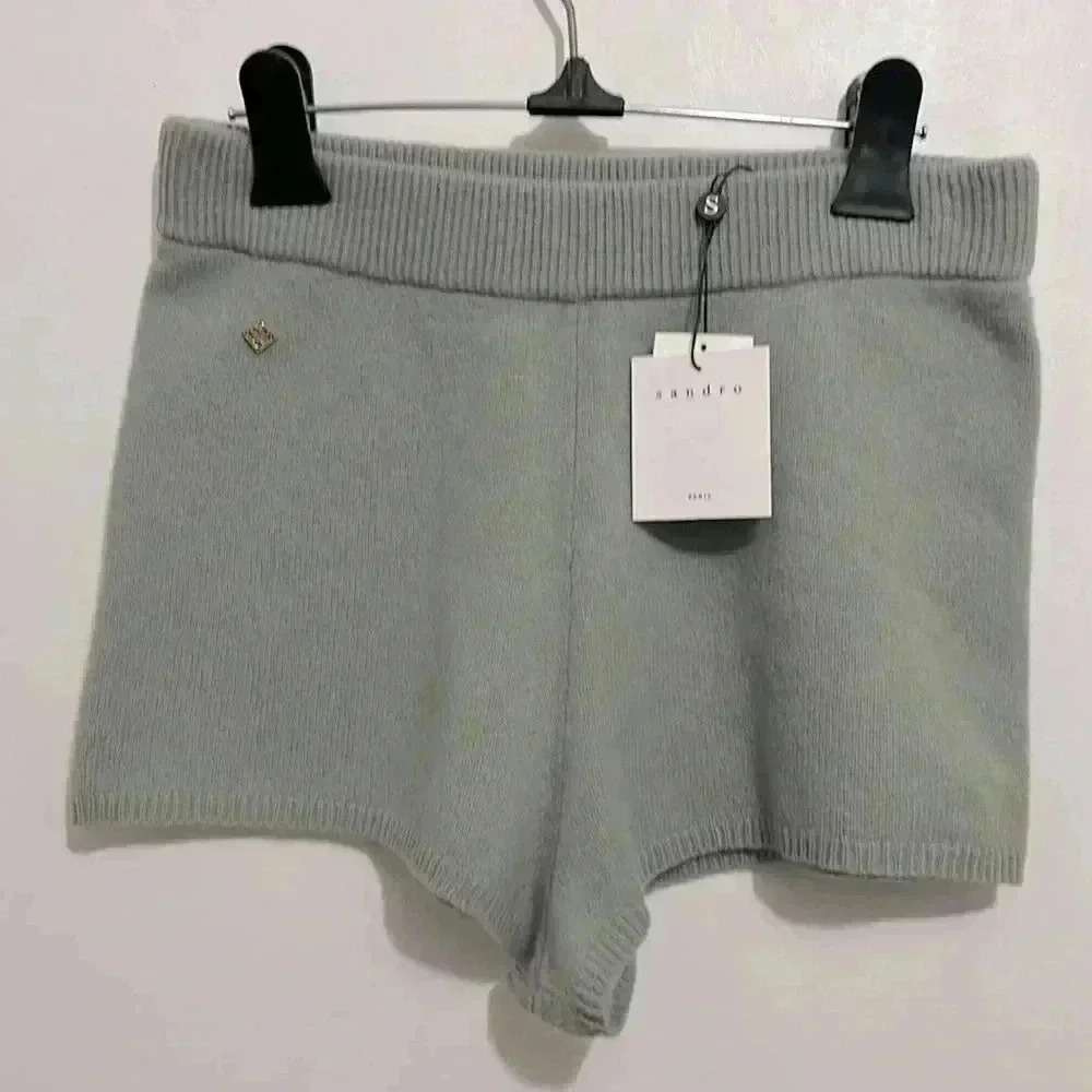 BNWT SANDRO Women’s Izzie wool shorts size 38 in Olive Green - Picture 3 of 5